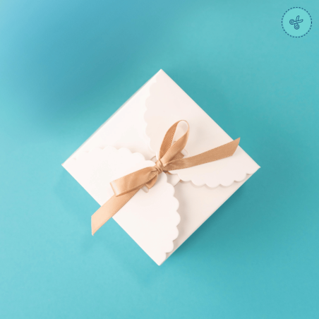 CAJA WAVE BLANCO 9x9x6cm (12UND)