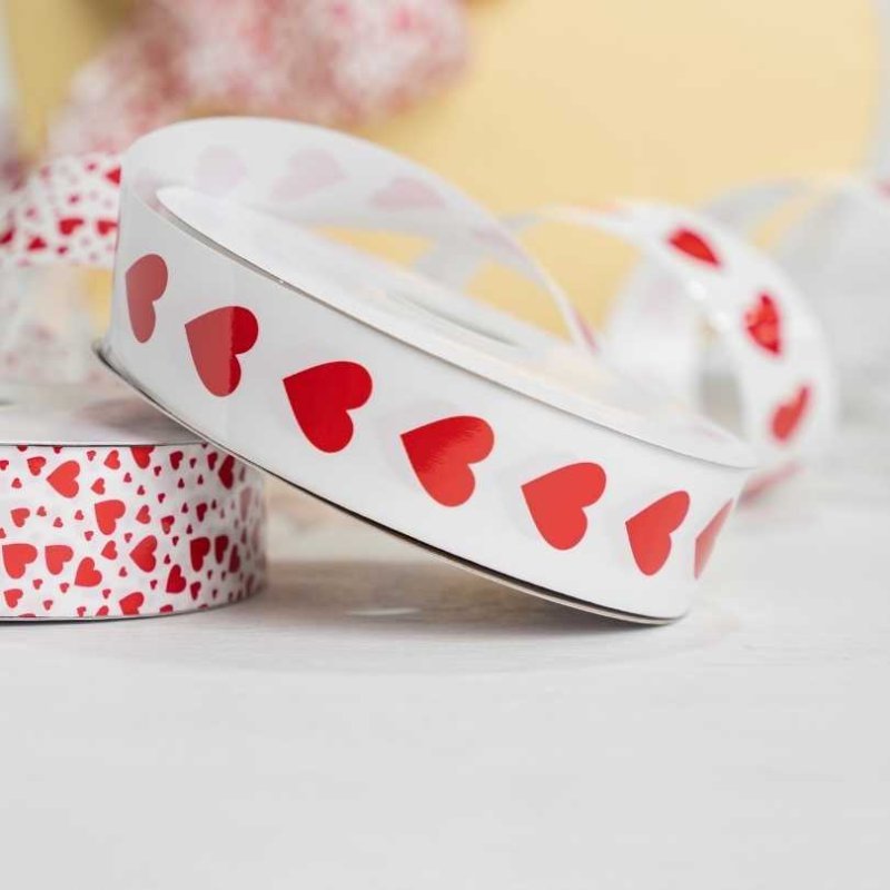 CINTA PAPEL LINEA CORAZONES GRANDES 32mm  1 ¼ " x 100 yd