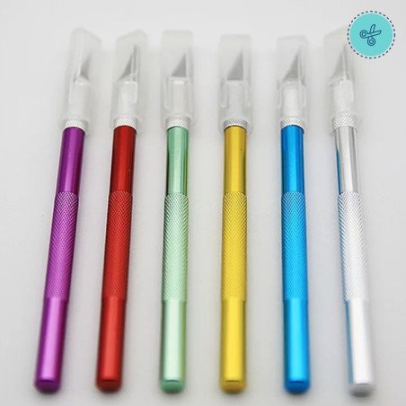 BISTURI DE COLORES CON 5 REPUESTOS