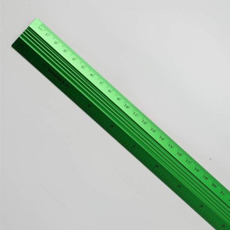 REGLA ALUMINIO VERDE 30CM STUDMARK