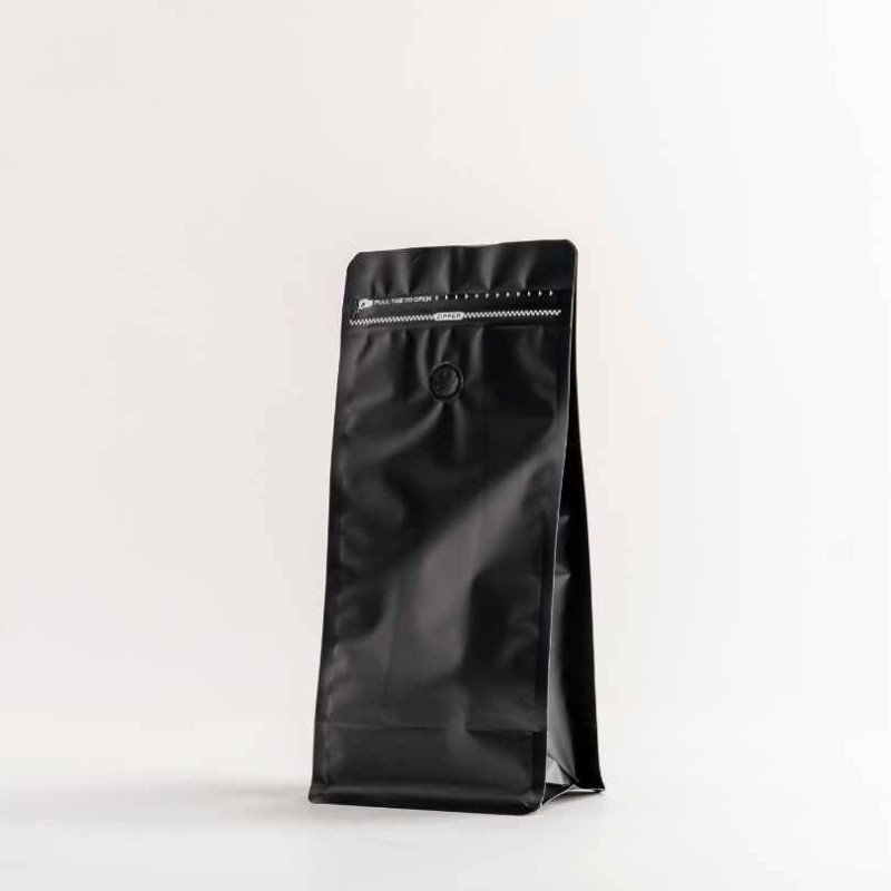 BOLSAS DE CAFE 8 LADOS 1kg NEGRAS (50und)