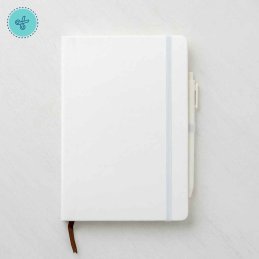 SET DE LIBRETA Y BOLÍGRAFO BLANCO MATCH DUO 8.5" X 5.5"